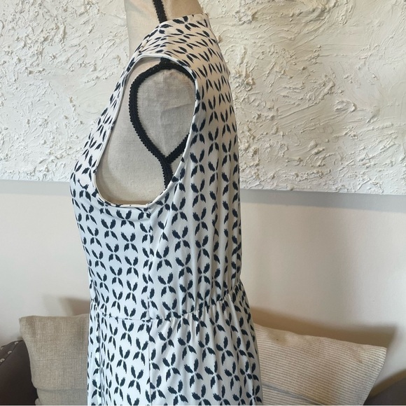 Banana Republic Faux Wrap Dress Women's Sleeveless Blue White Sz M NWT - Picture 5 of 8